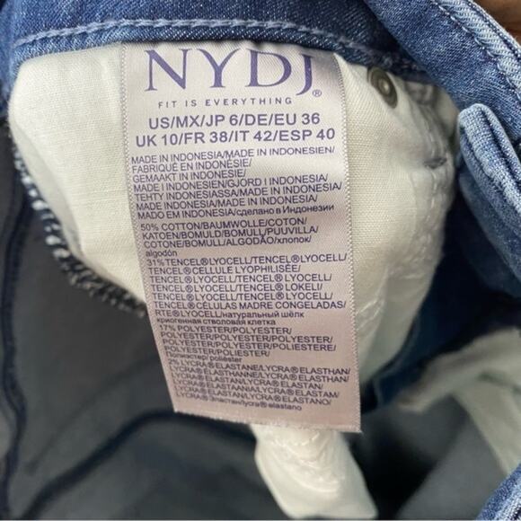 NWT NYDJ Relaxed Straight Jeans Size 6 Lift Tuck Technology Casual - Picture 6 of 9